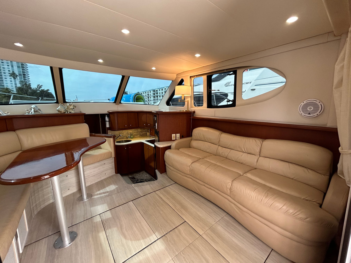 Silverton 45’ Weekday Rates